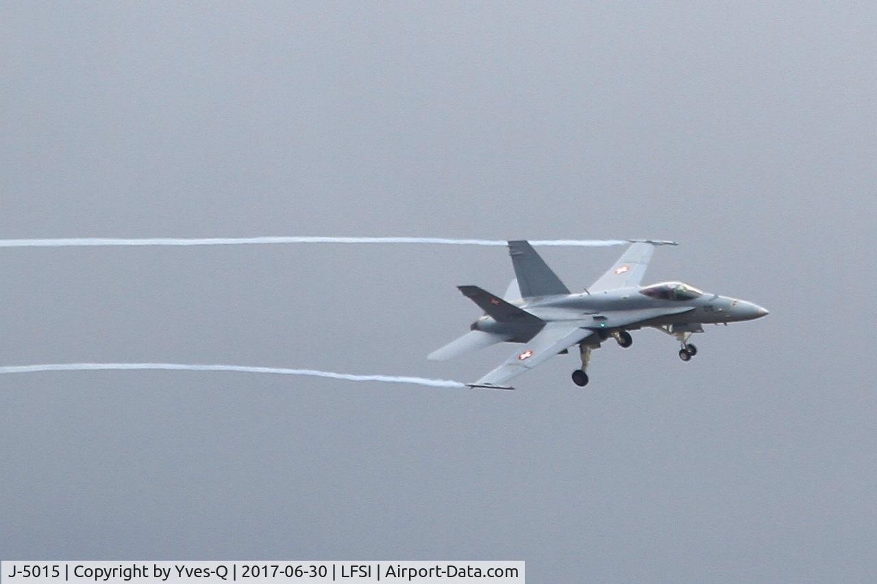 J-5015, McDonnell Douglas F/A-18C Hornet C/N 1361/SFC015, Swiss Air Force McDonnell Douglas FA-18C Hornet, On display, St Dizier-Robinson Air Base 113 (LFSI) Open day 2017