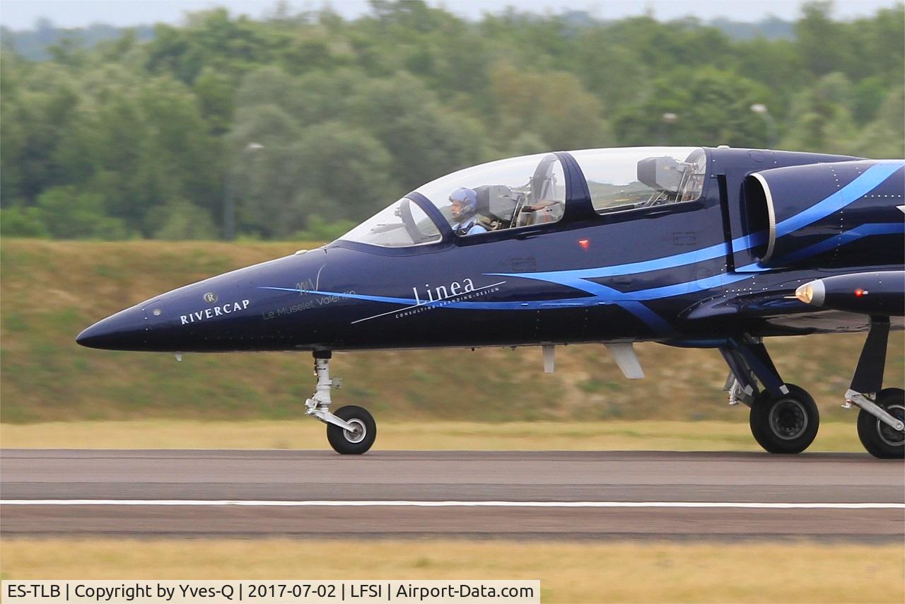 ES-TLB, Aero L-39C Albatros Albatros C/N 031824, Aero L-39C Albatros, Fly & Fun french team, Landing rwy 29, St Dizier-Robinson Air Base 113 (LFSI) Open day 2017