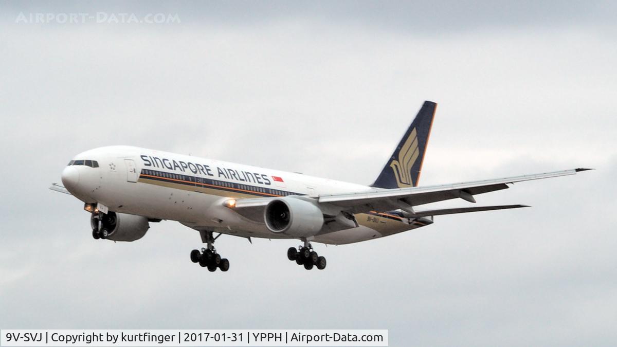 9V-SVJ, 2002 Boeing 777-212/ER C/N 32335, Boeing 777-212(ER) Singapore Airlines 9V-SVJ YPPH 310117