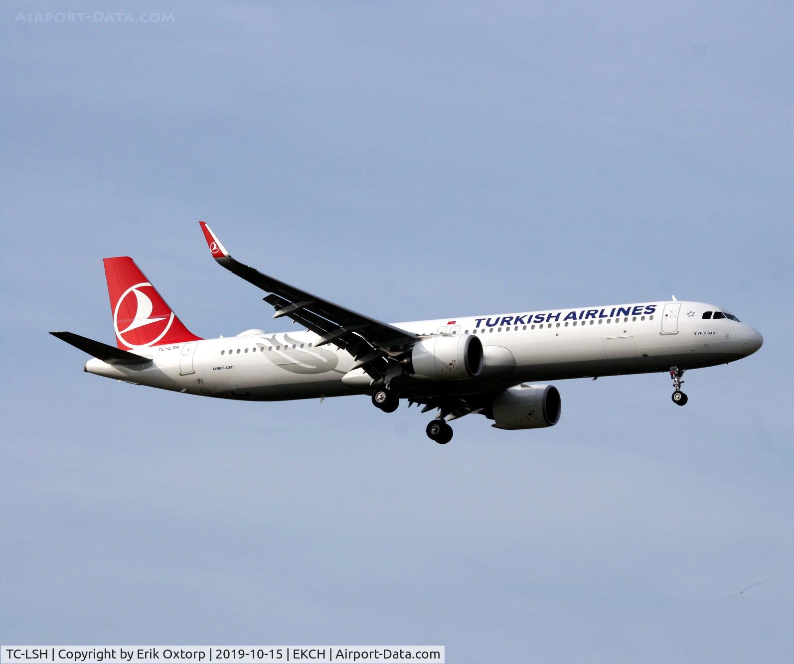 TC-LSH, 2019 Airbus A321-271NX C/N 8919, TC-LSH landing rw 04L