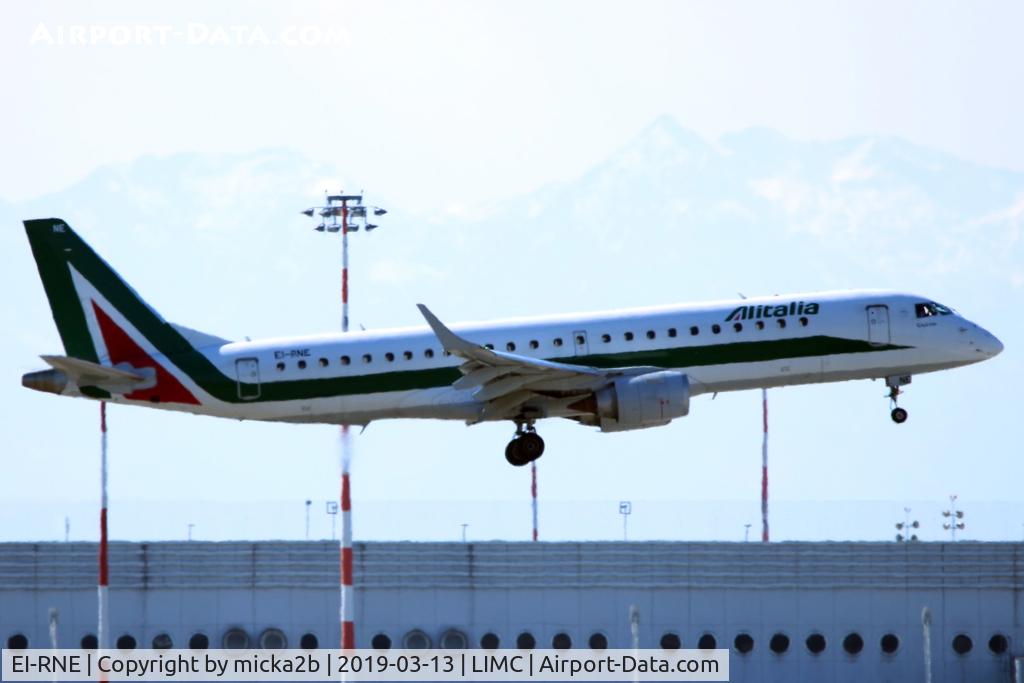 EI-RNE, 2012 Embraer 190STD (ERJ-190-100STD) C/N 19000520, Landing