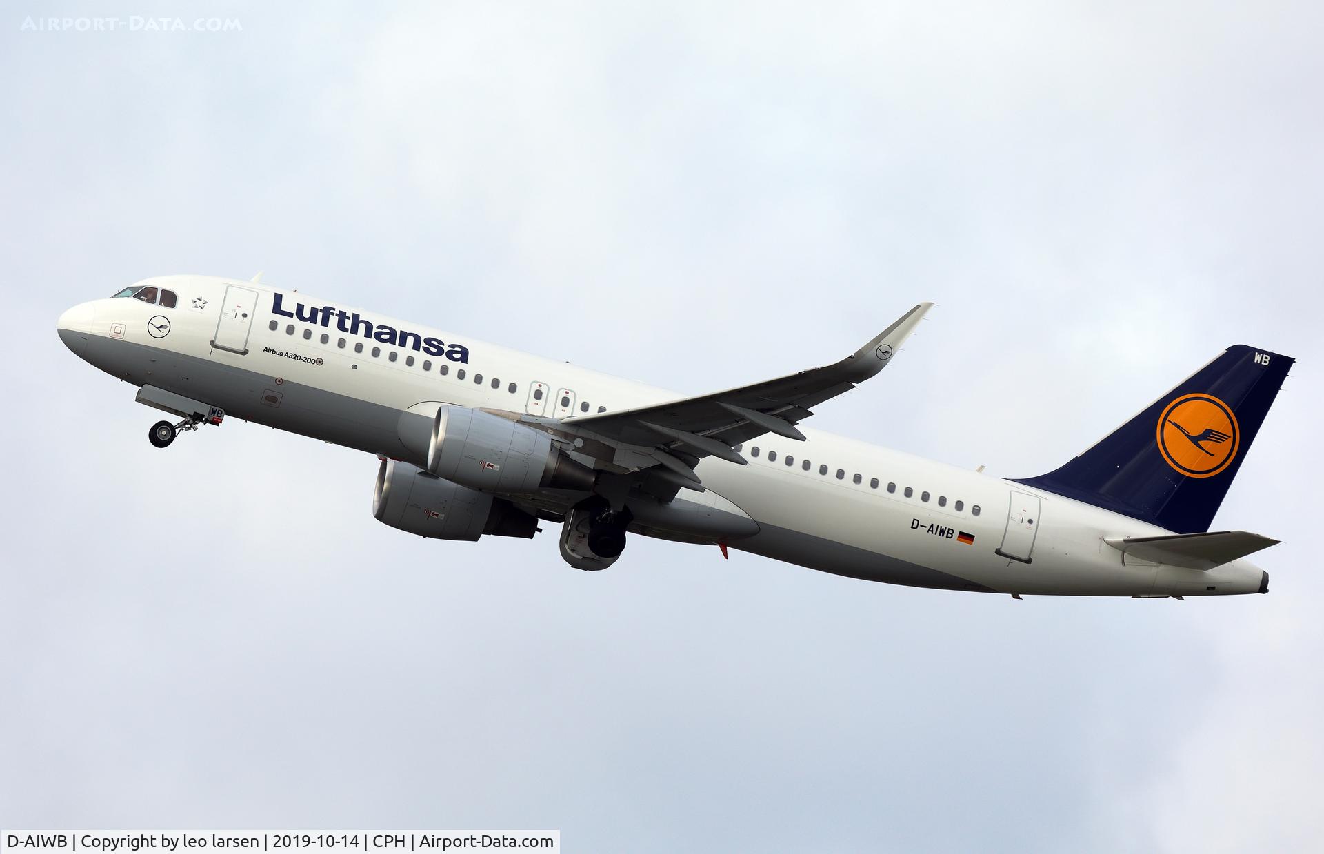 D-AIWB, 2017 Airbus A320-214 C/N 7699, Copenhagen 14.10.2019 T/O R-22R