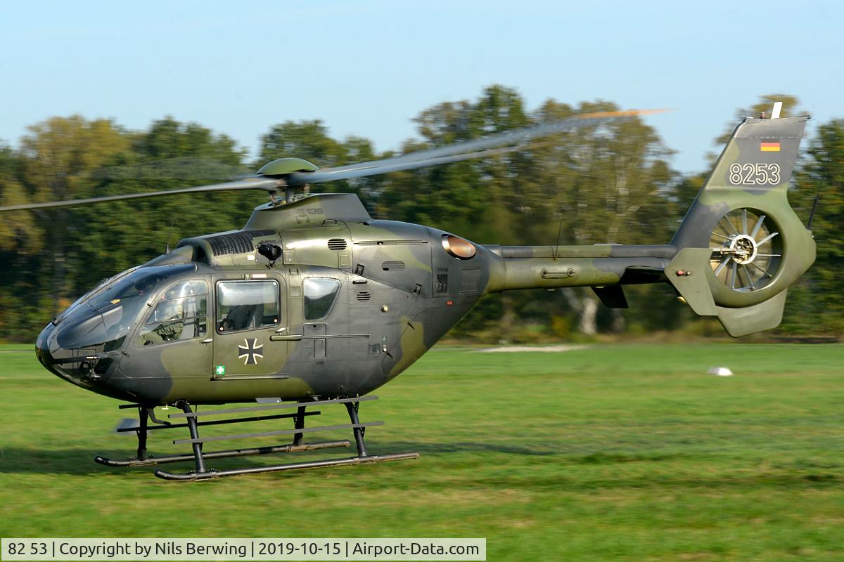 82 53, 2000 Eurocopter EC-135T-1 C/N 135-0098, 82+53 during training