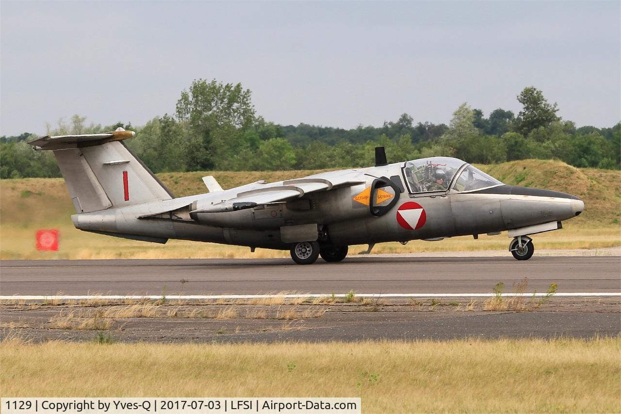 1129, Saab 105OE C/N 105429, Saab 105OE, Taxiing to holding point rwy 29, St Dizier-Robinson Air Base 113 (LFSI) Open day 2017