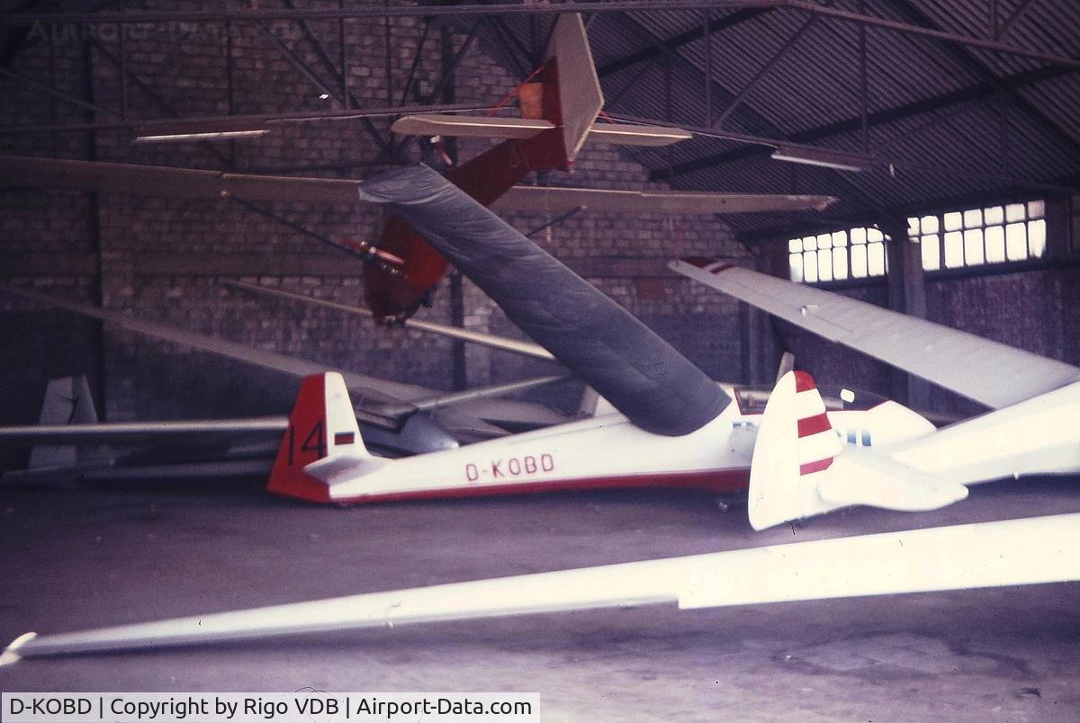 D-KOBD, 1969 Scheibe SF-27MA Zugvogel V C/N 6308, Blurry picture of D-KOBD in early 1970's.
Glider was w/o due to an accident at Rheine-Eschendorf in 1974.