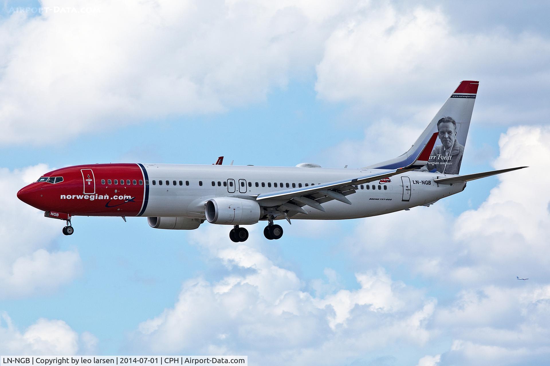 LN-NGB, 2012 Boeing 737-8JP C/N 39015, Copenhagen 1.7.2014