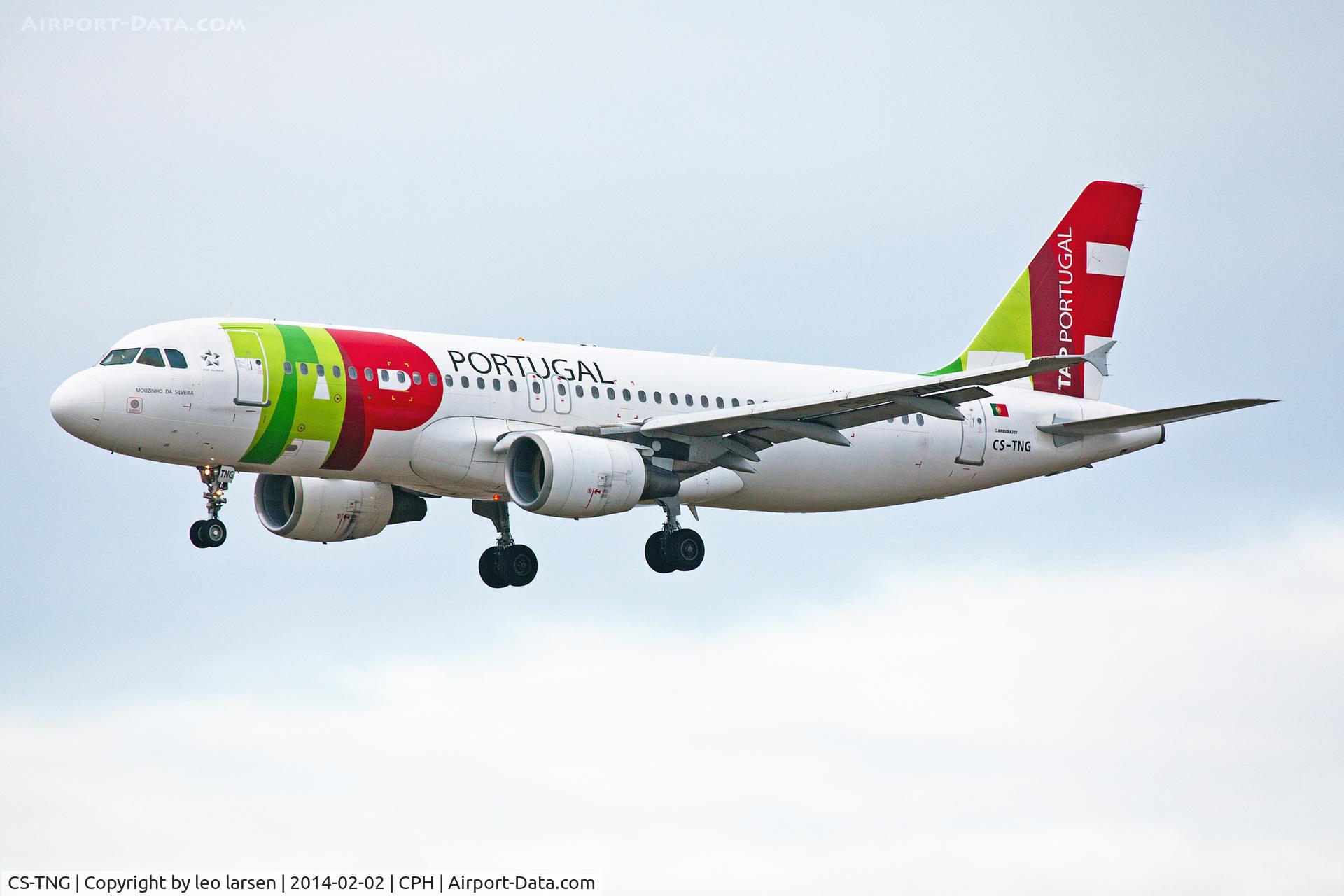 CS-TNG, 1998 Airbus A320-214 C/N 945, Copenhagen 6.2.2014
