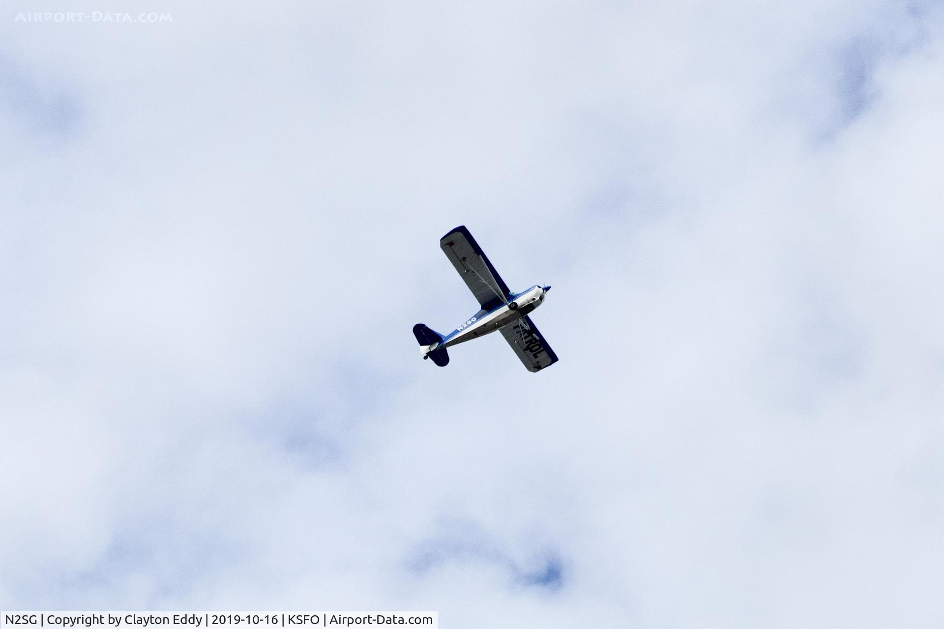 N2SG, 2000 American Champion 7GCAA Citabria C/N 432-99, Flying over SFO 2019.