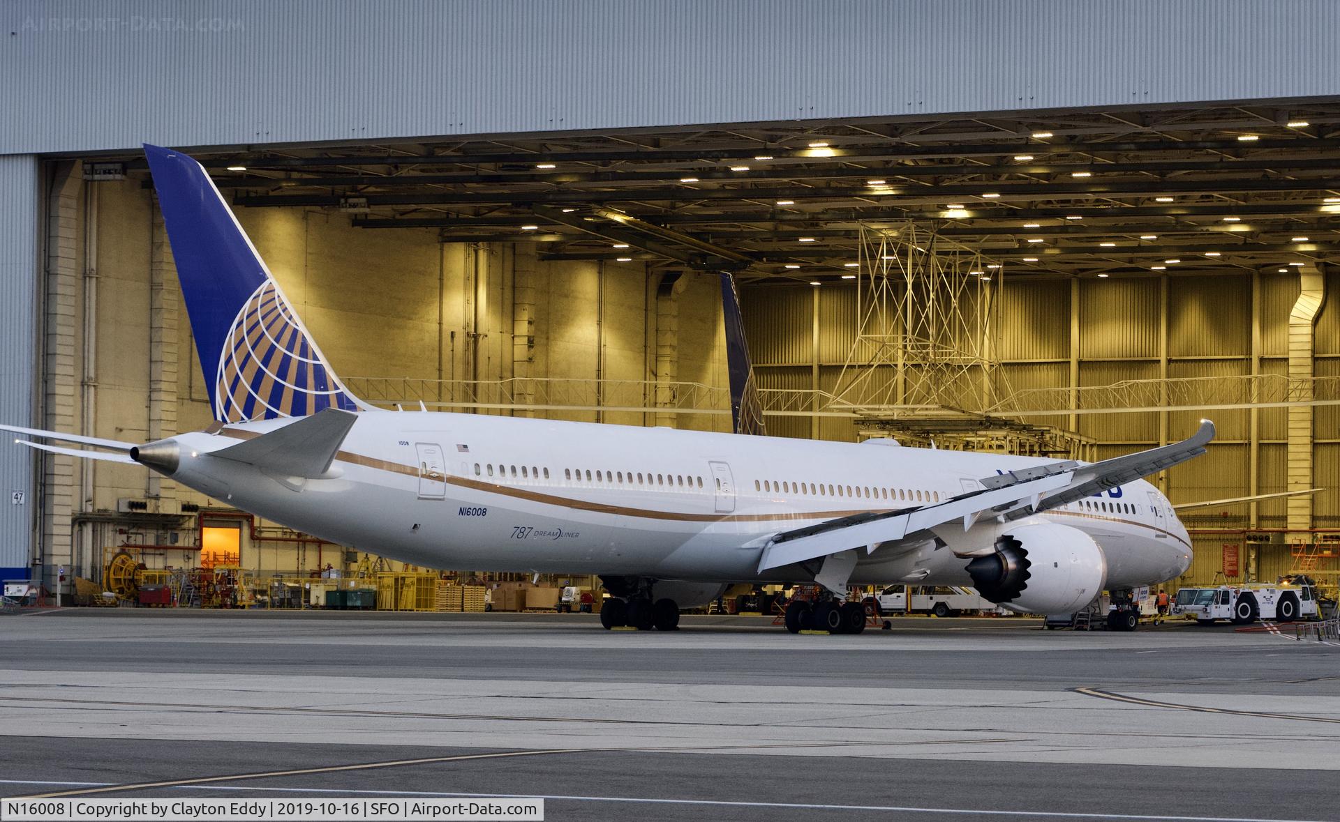 N16008, 2019 Boeing 787-10 Dreamliner C/N 60138, SFO 2019.