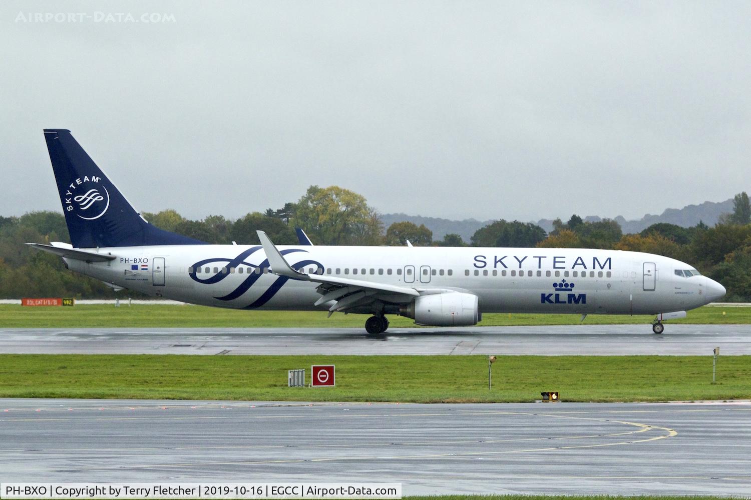 PH-BXO, 2001 Boeing 737-9K2 C/N 29599, At Manchester