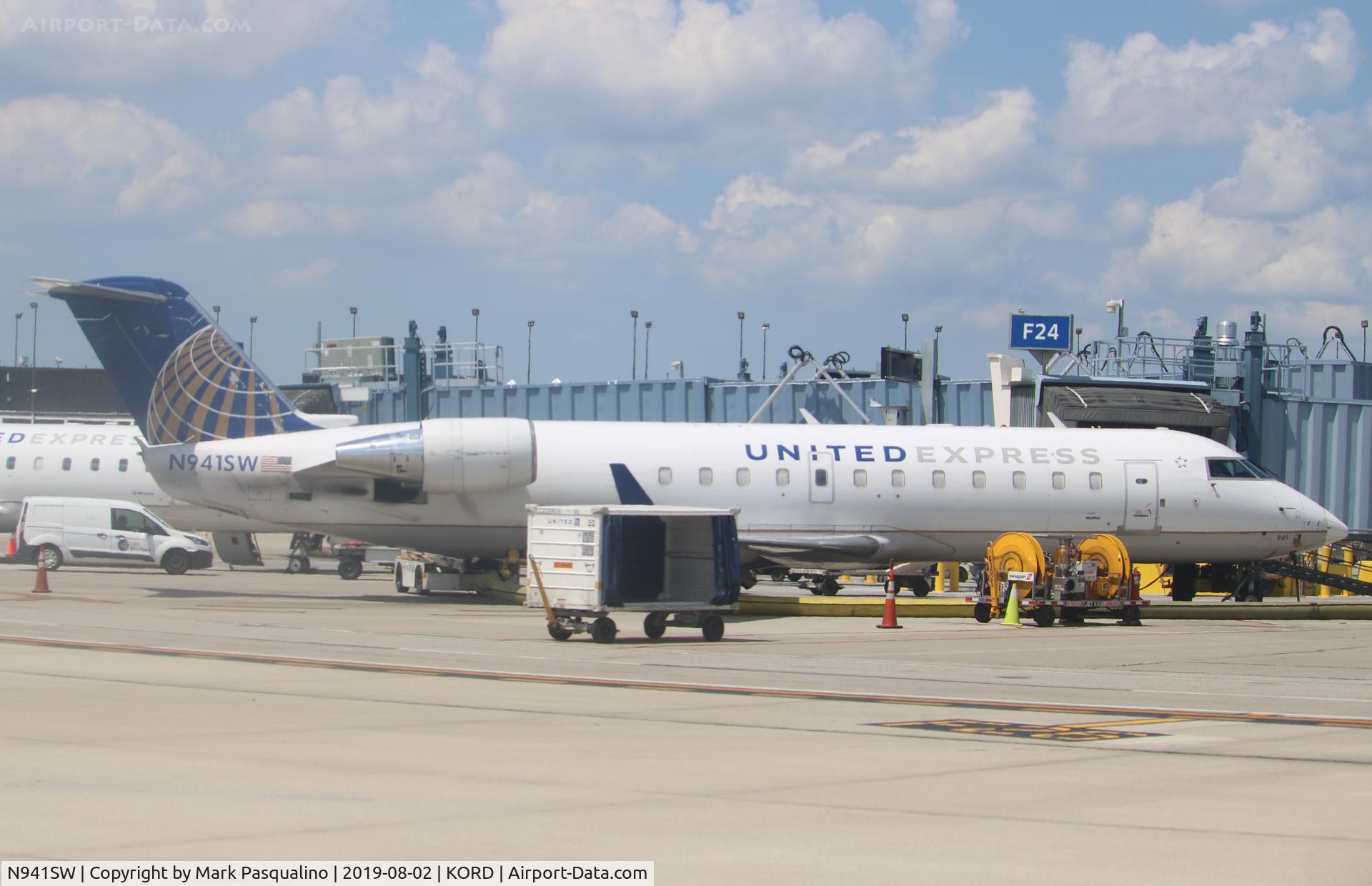 N941SW, 2003 Bombardier CRJ-200LR (CL-600-2B19) C/N 7750, CL-600-2B19