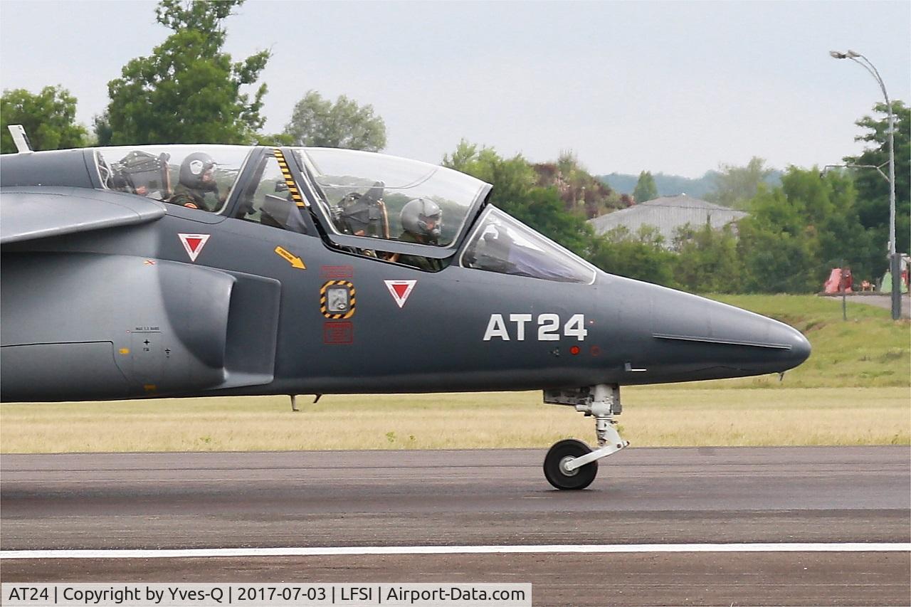 AT24, Dassault-Dornier Alpha Jet 1B C/N B24/1100, Belgian Air Force Dassault-Dornier Alpha Jet 1B, Taxiing rwy 29, St Dizier-Robinson Air Base 113 (LFSI)