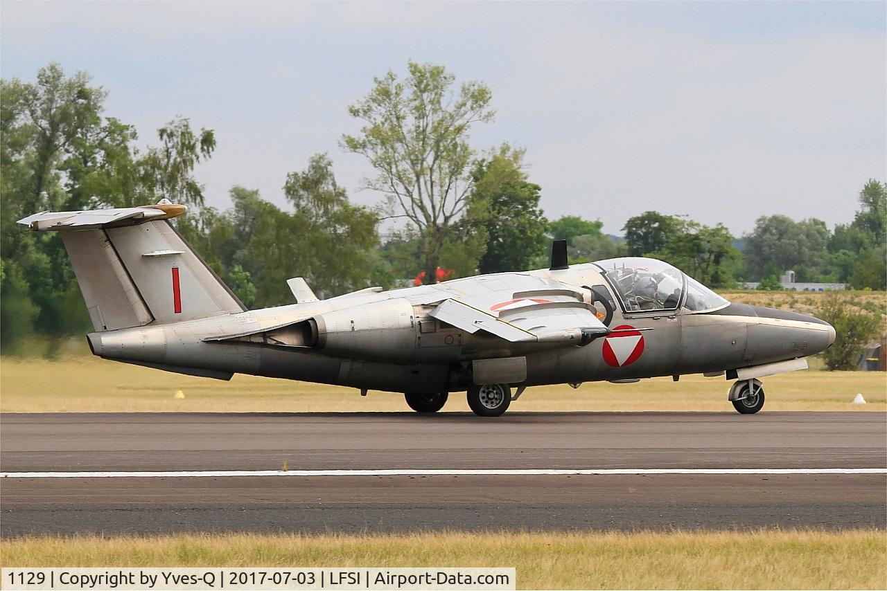 1129, Saab 105OE C/N 105429, Saab 105OE, Taxiing to holding point rwy 29, St Dizier-Robinson Air Base 113 (LFSI) Open day 2017