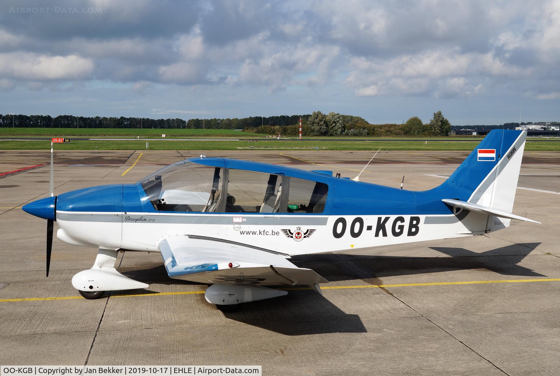 OO-KGB, Robin DR-400-120 Dauphin 2+2 C/N 1797, Lelystad Airport