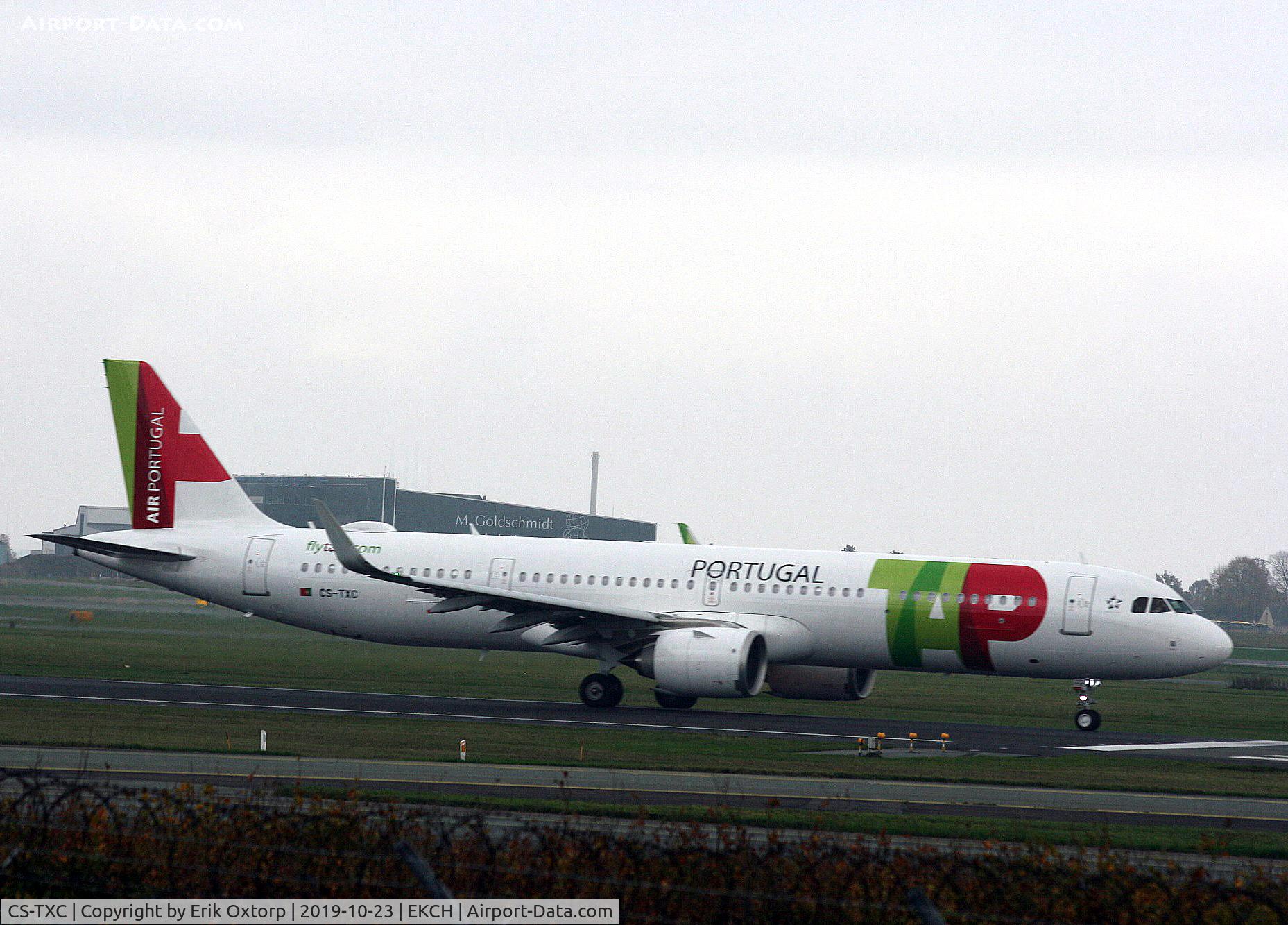 CS-TXC, 2019 Airbus A321-251NX C/N 8773, CS-TXC taking off rw 22L