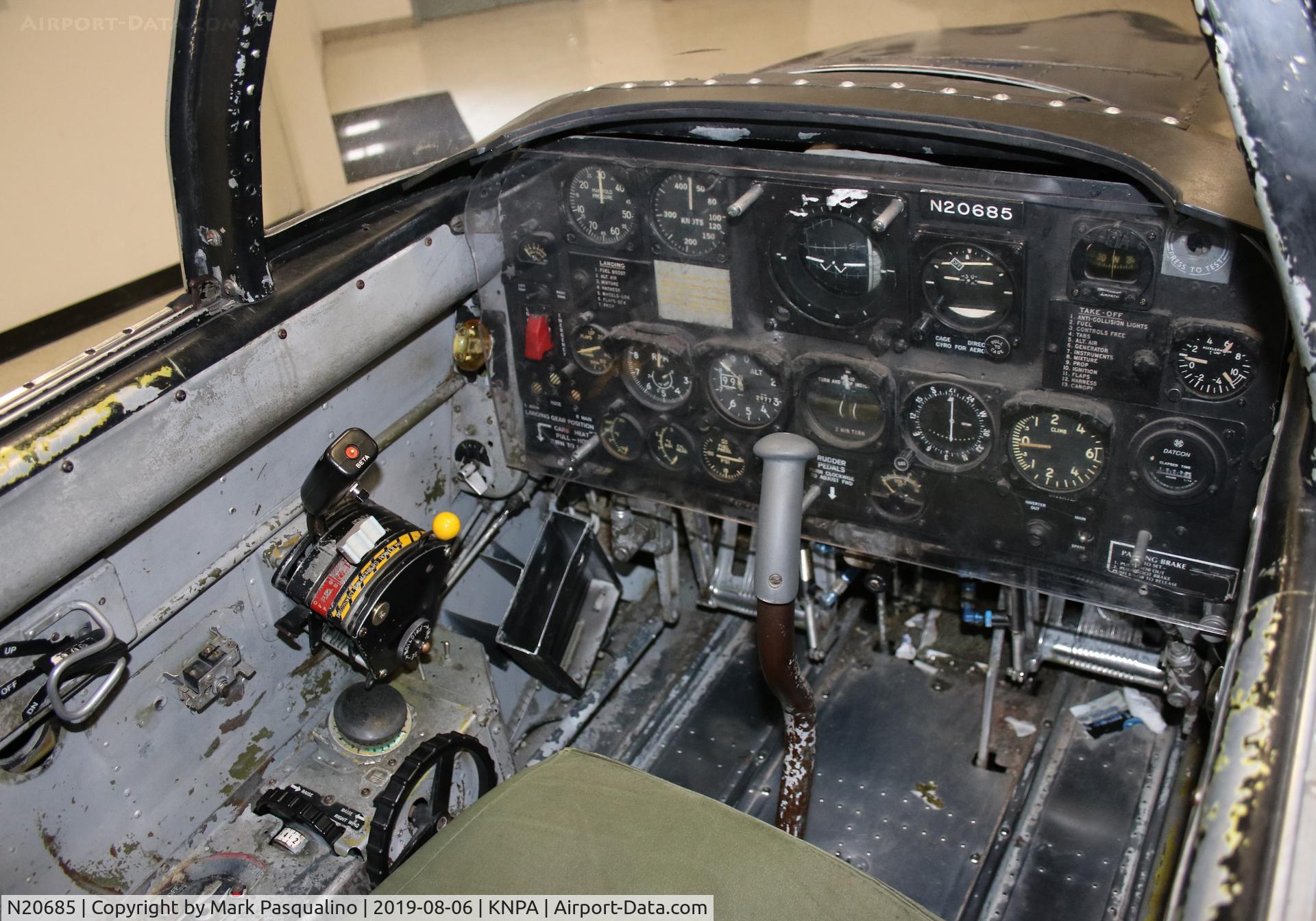 N20685, 1955 Beech D-45 Mentor C/N BG-303, Beech T-34B