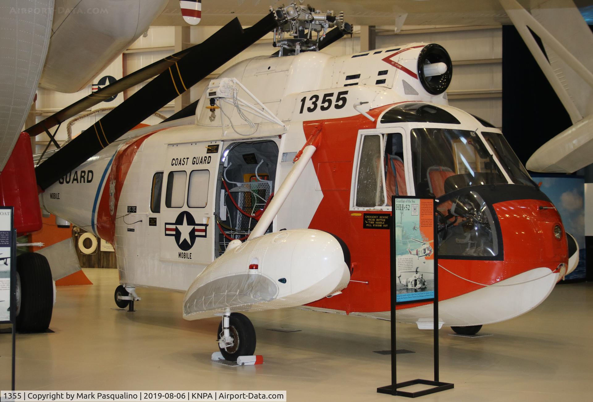 1355, Sikorsky HH-52A Sea Guard C/N 62.024, Sikorsky HH-52A