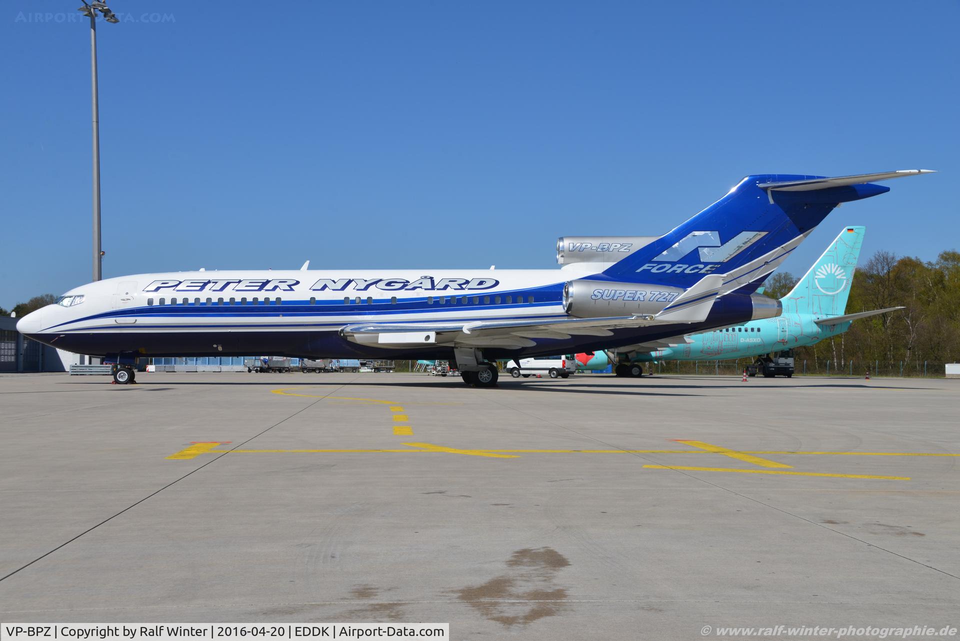 VP-BPZ, 1970 Boeing 727-17(RE) Super 27 C/N 20327, Boeing 727-17RE - Peter Nygard - 20327 - VP-BPZ - 20.04.2016 - CGN