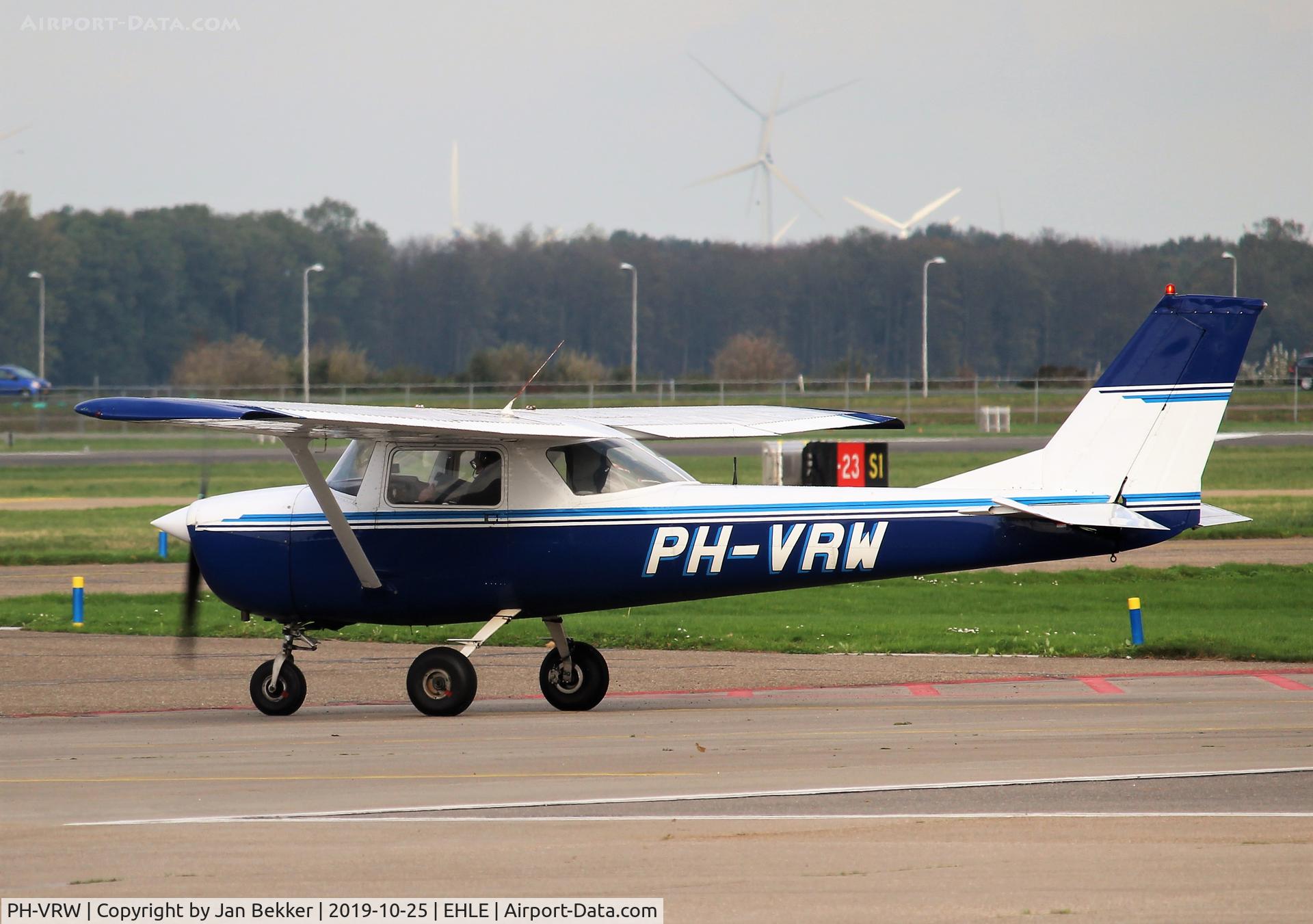 PH-VRW, Reims F150K C/N 0071, Lelystad Airport
