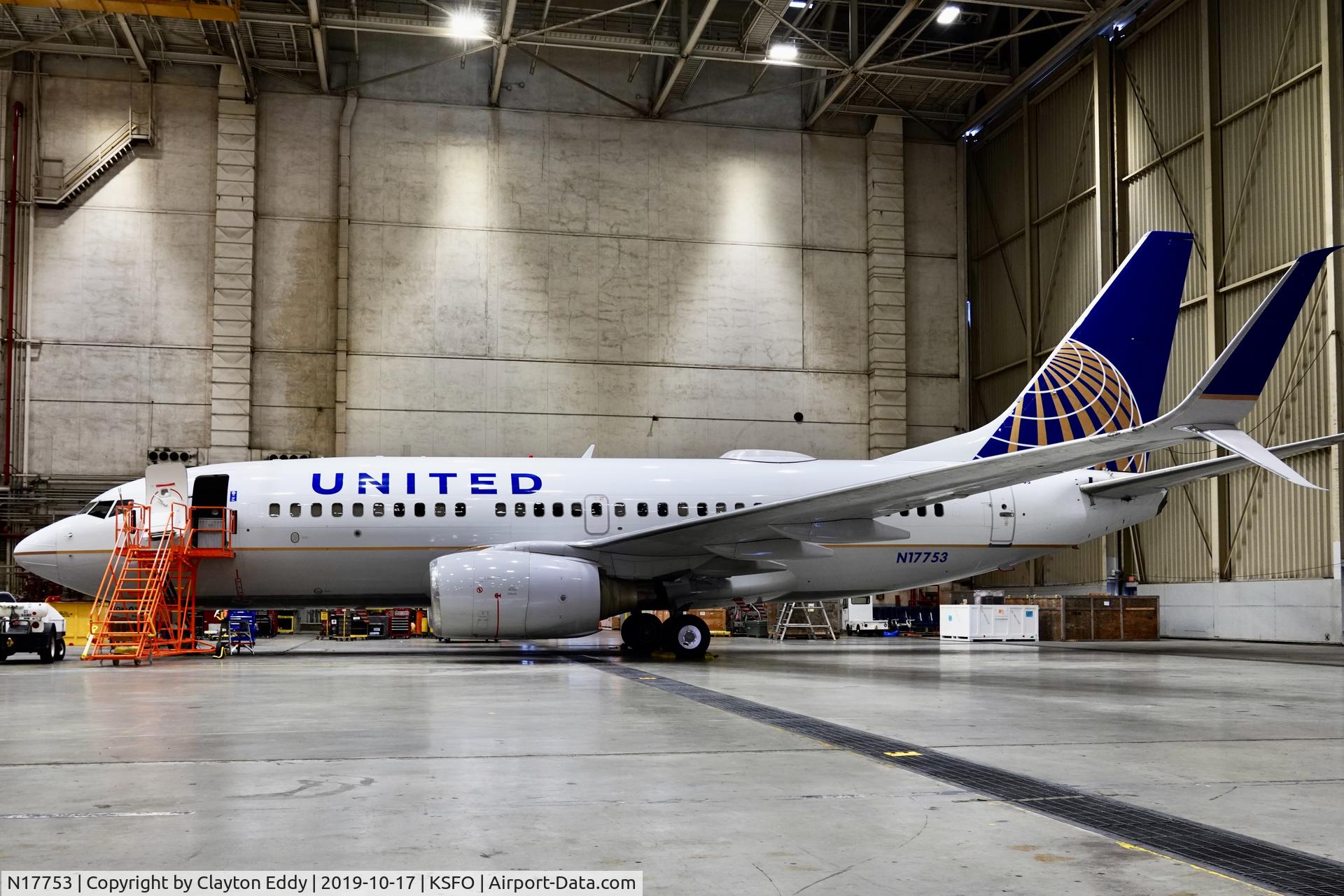 N17753, 2002 Boeing 737-7V3 C/N 30463, SFO 2019.