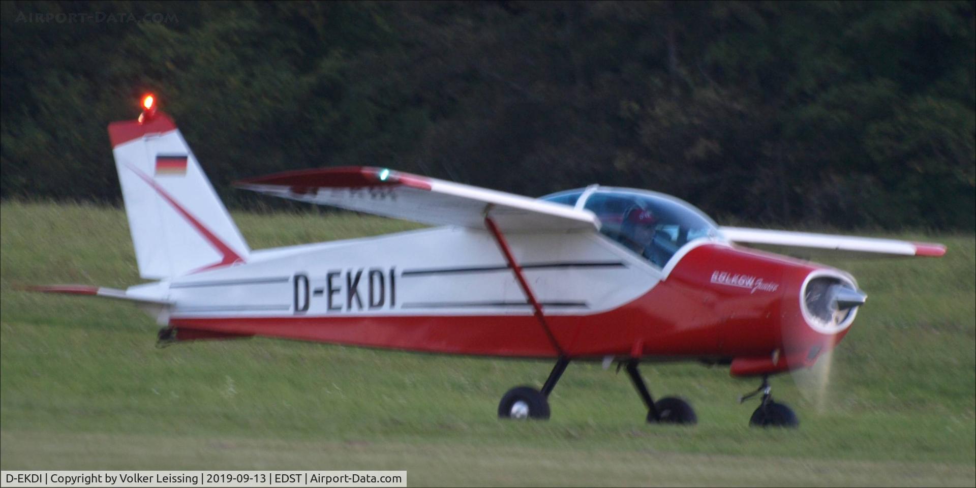 D-EKDI, 1965 Bolkow Bo 208C Junior C/N 593, taxi to parking