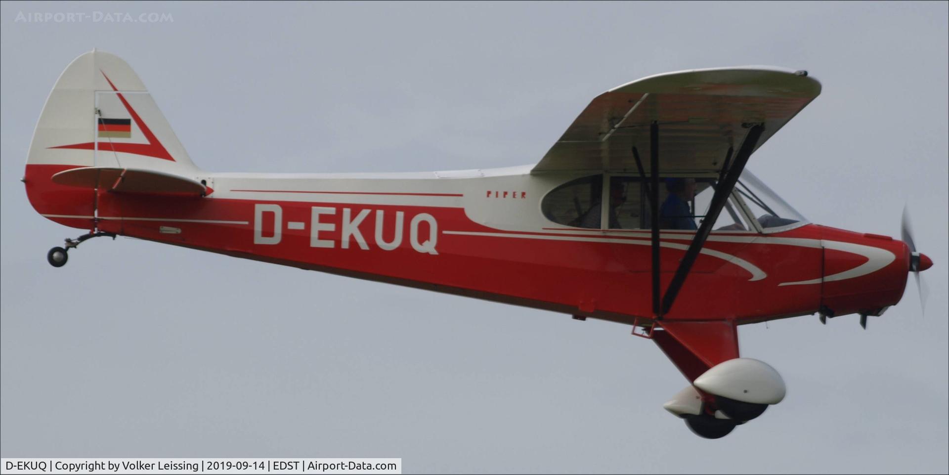 D-EKUQ, 1958 Piper PA 18-95 Super Cub C/N 18-6413, landing at OTT19