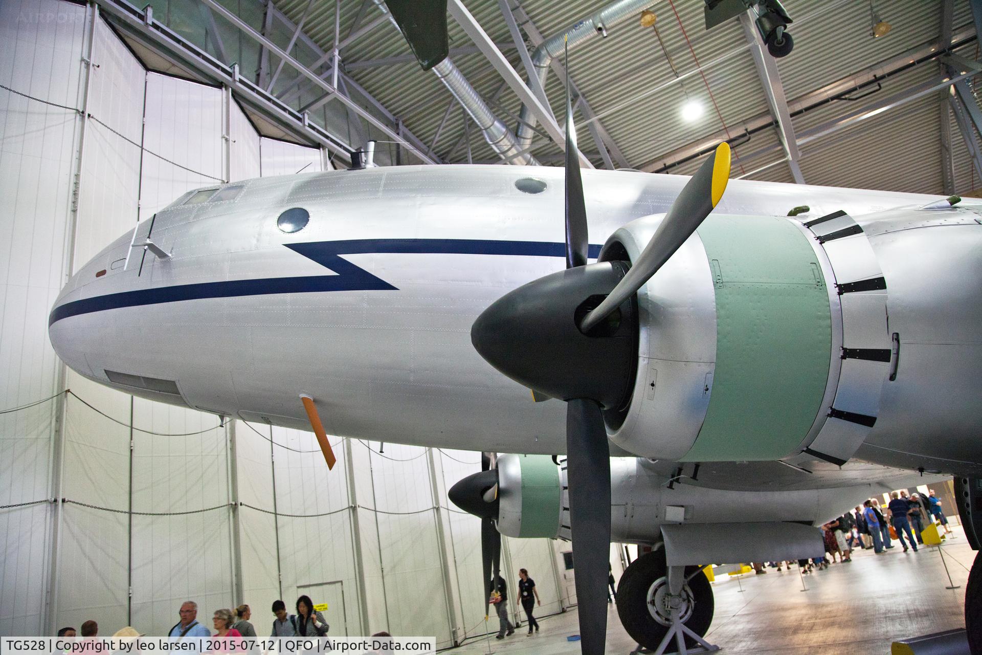 TG528, 1948 Handley Page Hastings C.1A C/N HP67/32, Duxford 12.7.2015
