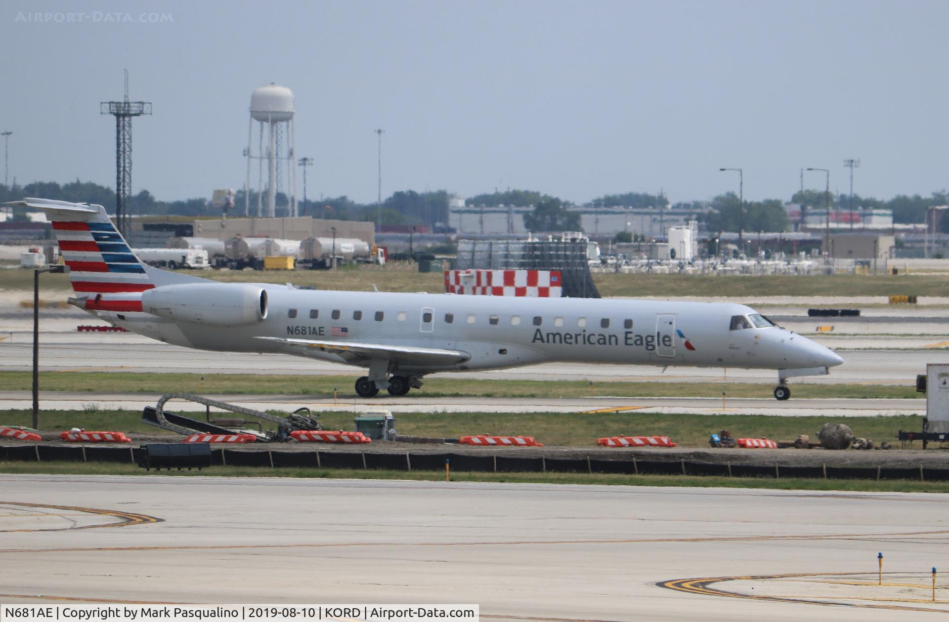 N681AE, 2004 Embraer ERJ-145LR (EMB-145LR) C/N 14500824, EMB-145LR