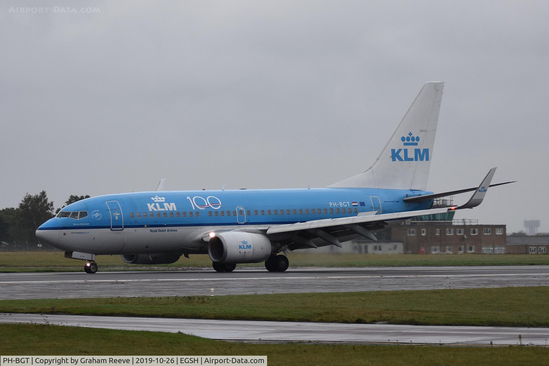 PH-BGT, 2011 Boeing 737-7K2 C/N 38634, Just landed at Norwich.