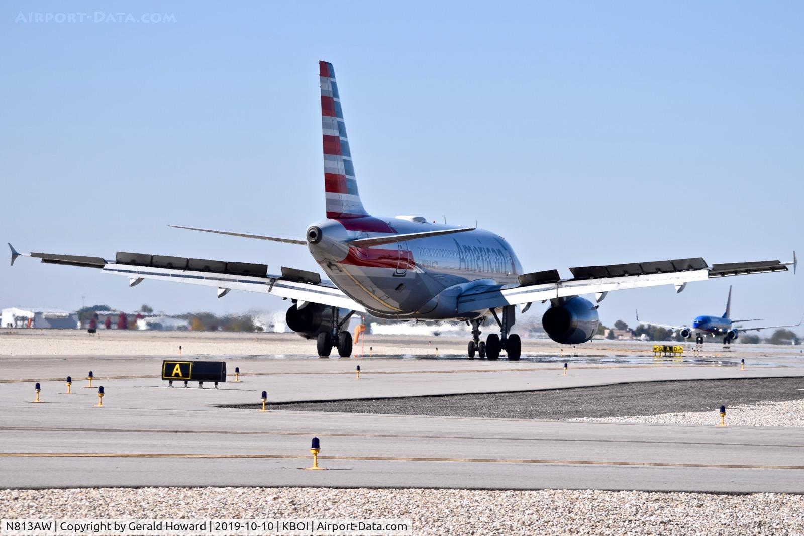 N813AW, 2000 Airbus A319-132 C/N 1223, Taxiing on Alpha for RWY 10L.