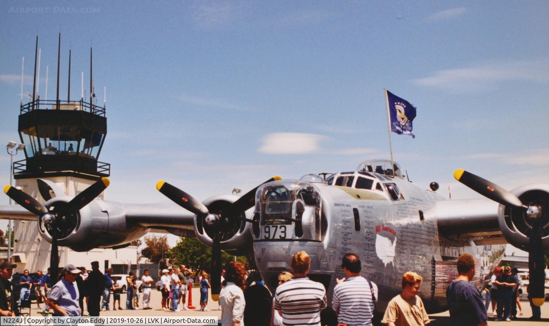 N224J, 1944 Consolidated B-24J-85-CF Liberator C/N 1347 (44-44052), Livermore airport California late 1990’s