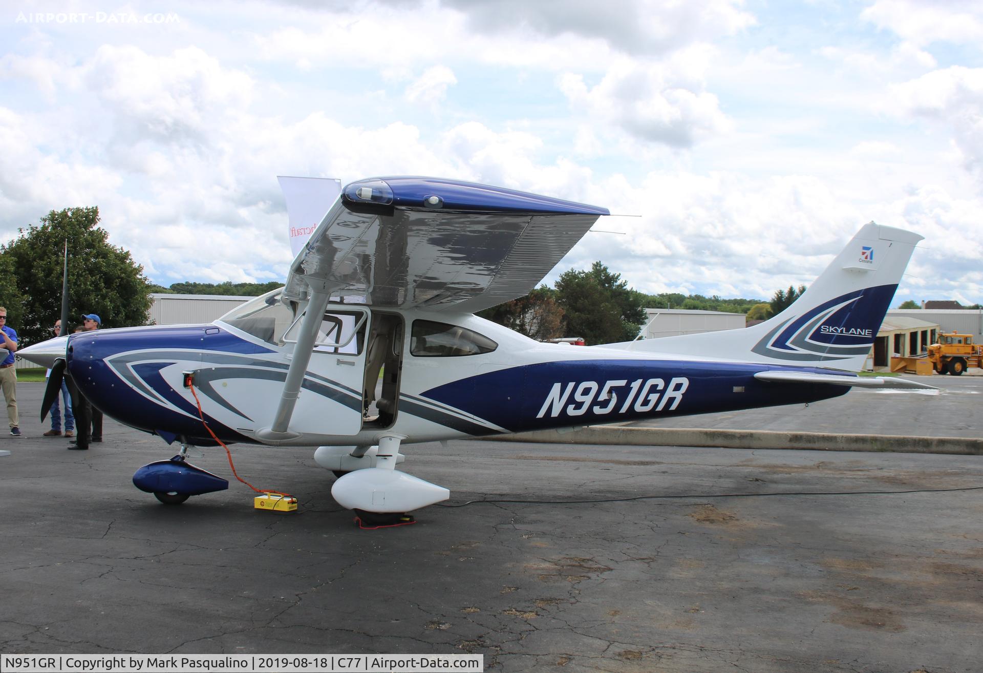 N951GR, 2019 Cessna 182T Skylane C/N 18283062, Cessna 182T