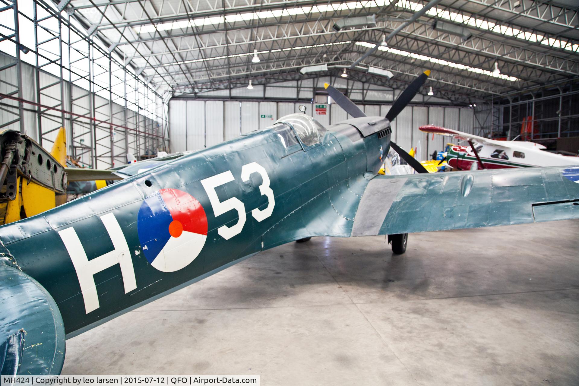 MH424, 1943 Supermarine Spitfire LF.IXc C/N CBAF.IX970, Duxford Museum 12.7.2015
