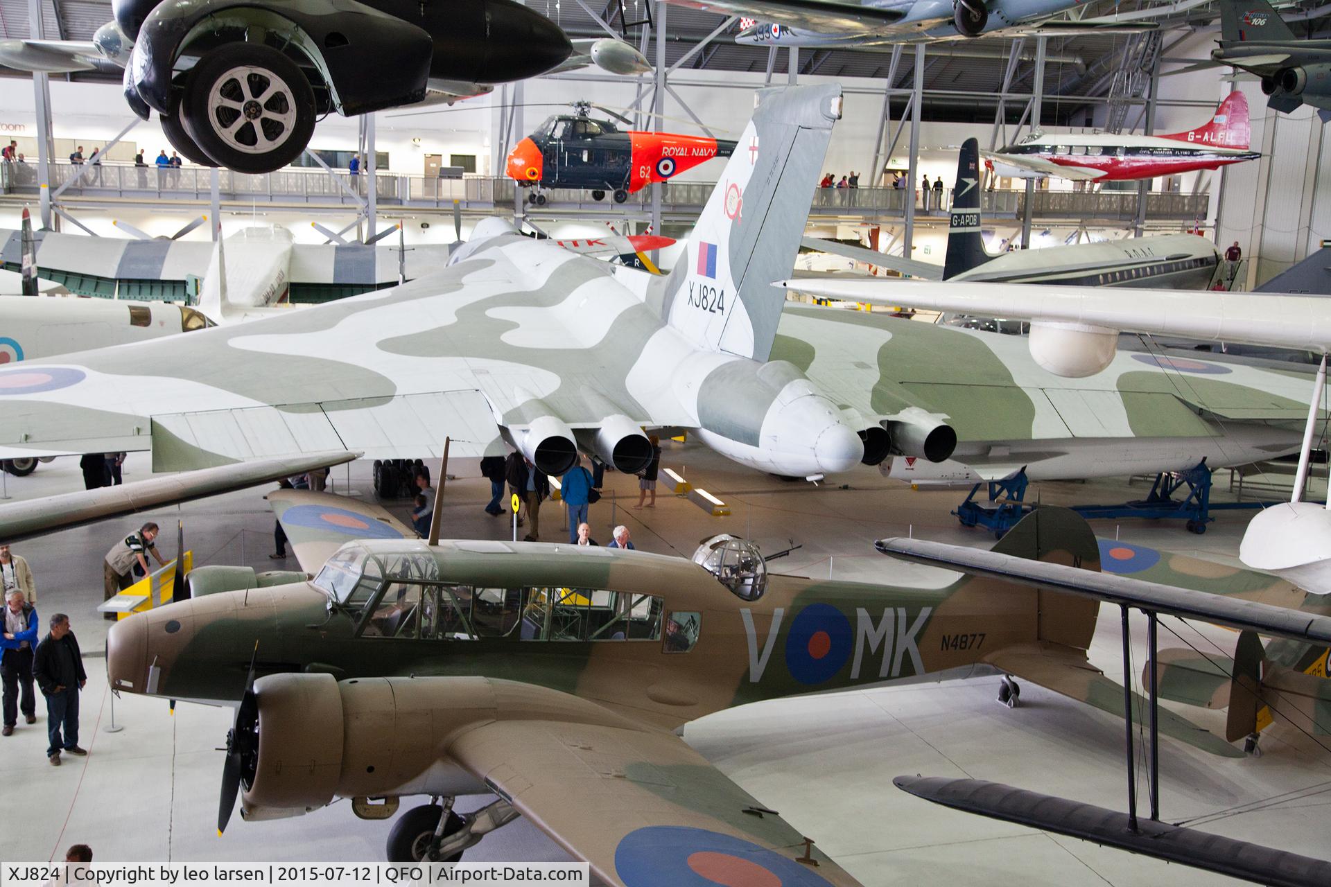 XJ824, 1961 Avro Vulcan B.2A C/N Set 24, Duxford  Museum 12.7.2015