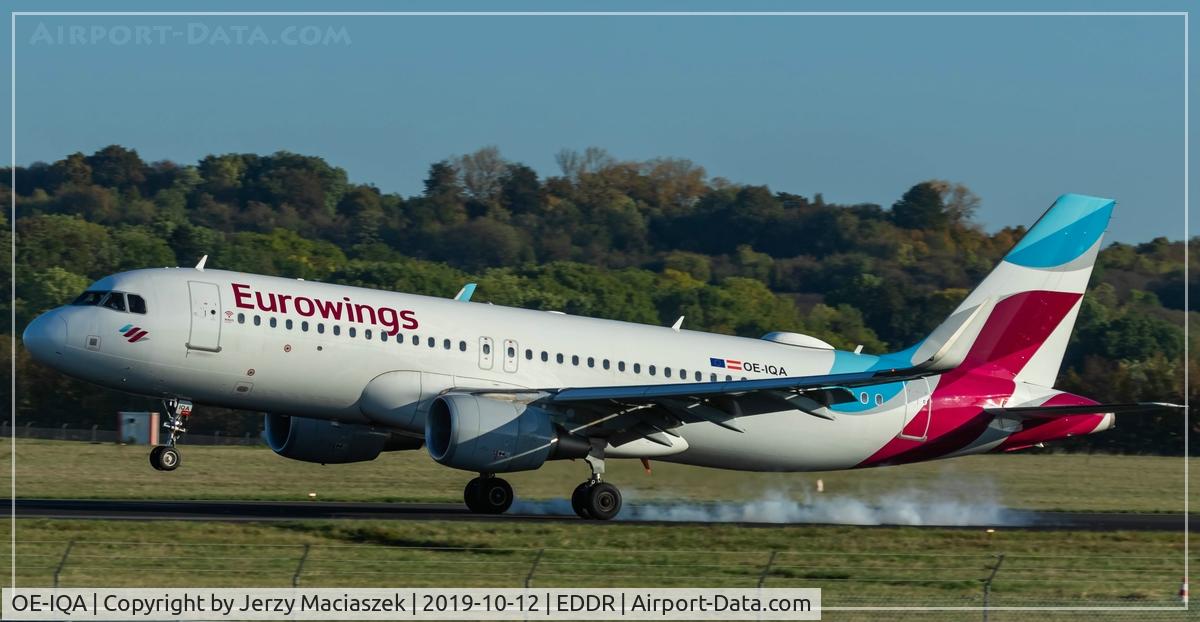 OE-IQA, 2016 Airbus A320-214 C/N 6992, Airbus A320-214