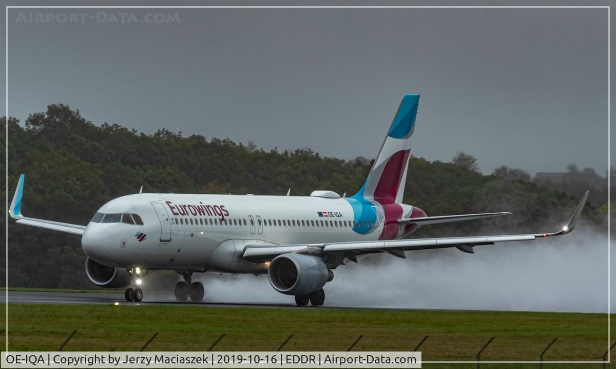 OE-IQA, 2016 Airbus A320-214 C/N 6992, Airbus A320-214