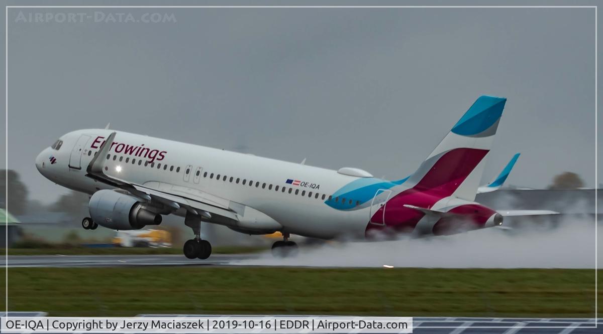 OE-IQA, 2016 Airbus A320-214 C/N 6992, Airbus A320-214