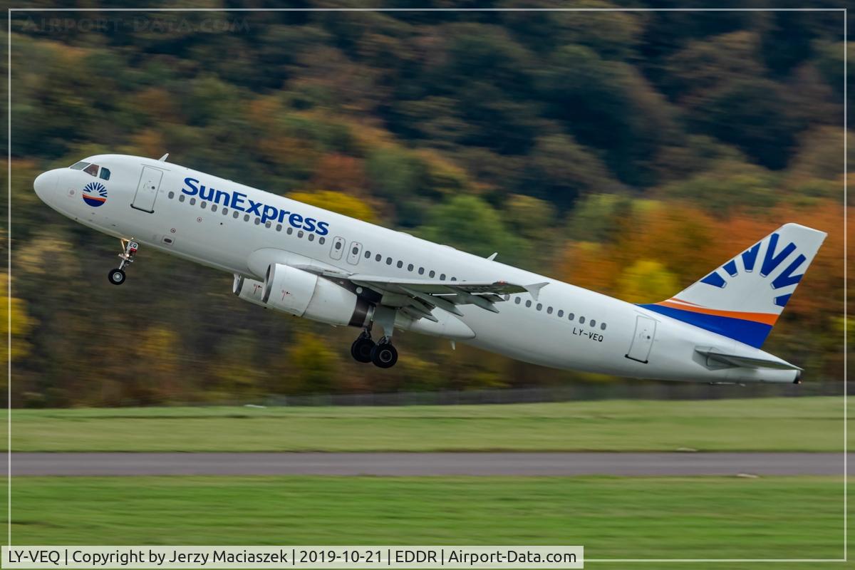 LY-VEQ, 1997 Airbus A320-232 C/N 709, Airbus A320-232