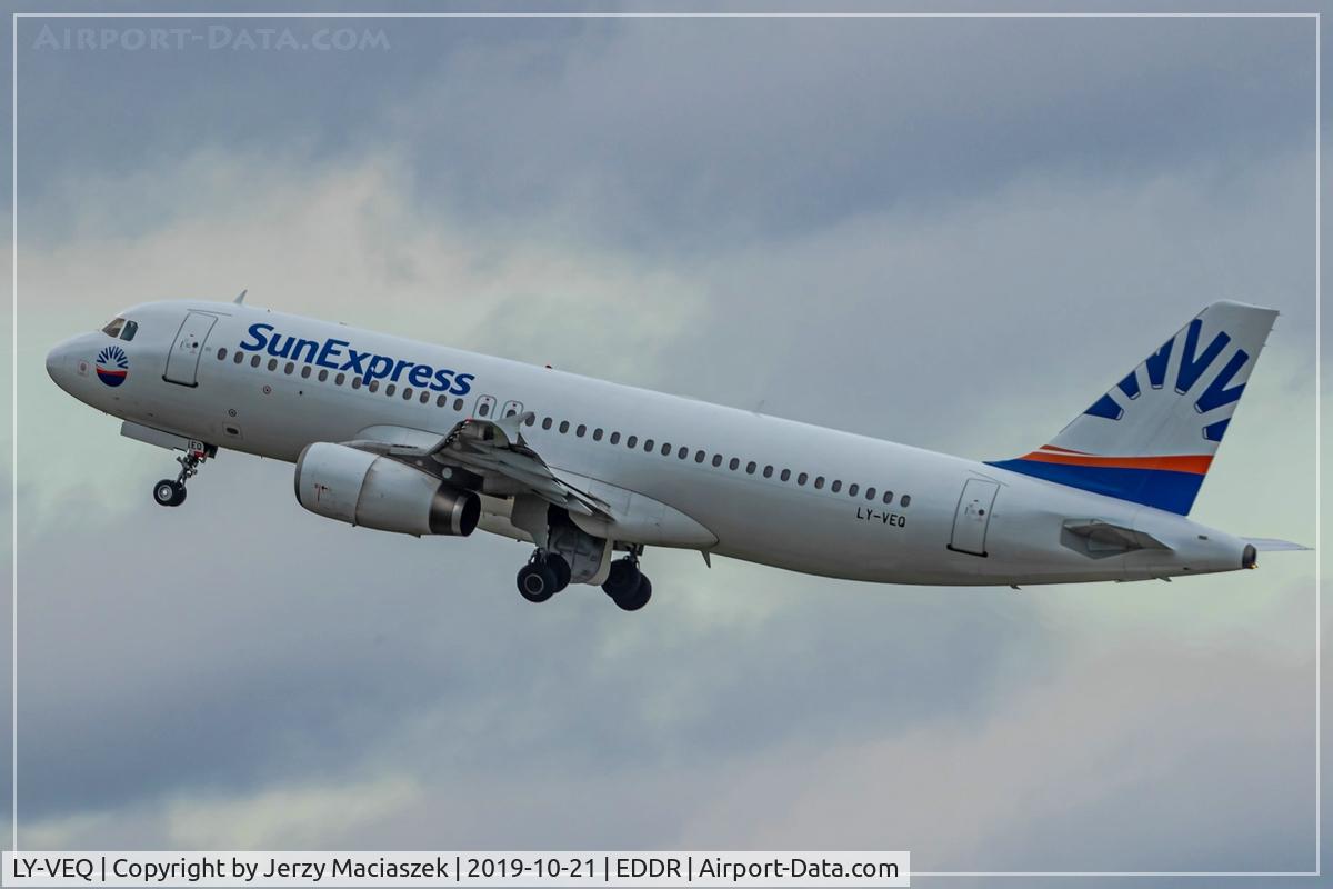 LY-VEQ, 1997 Airbus A320-232 C/N 709, Airbus A320-232