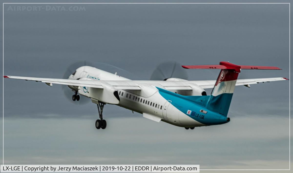 LX-LGE, 2009 De Havilland Canada DHC-8-402Q Dash 8 C/N 4284, De Havilland Canada DHC-8-402Q,