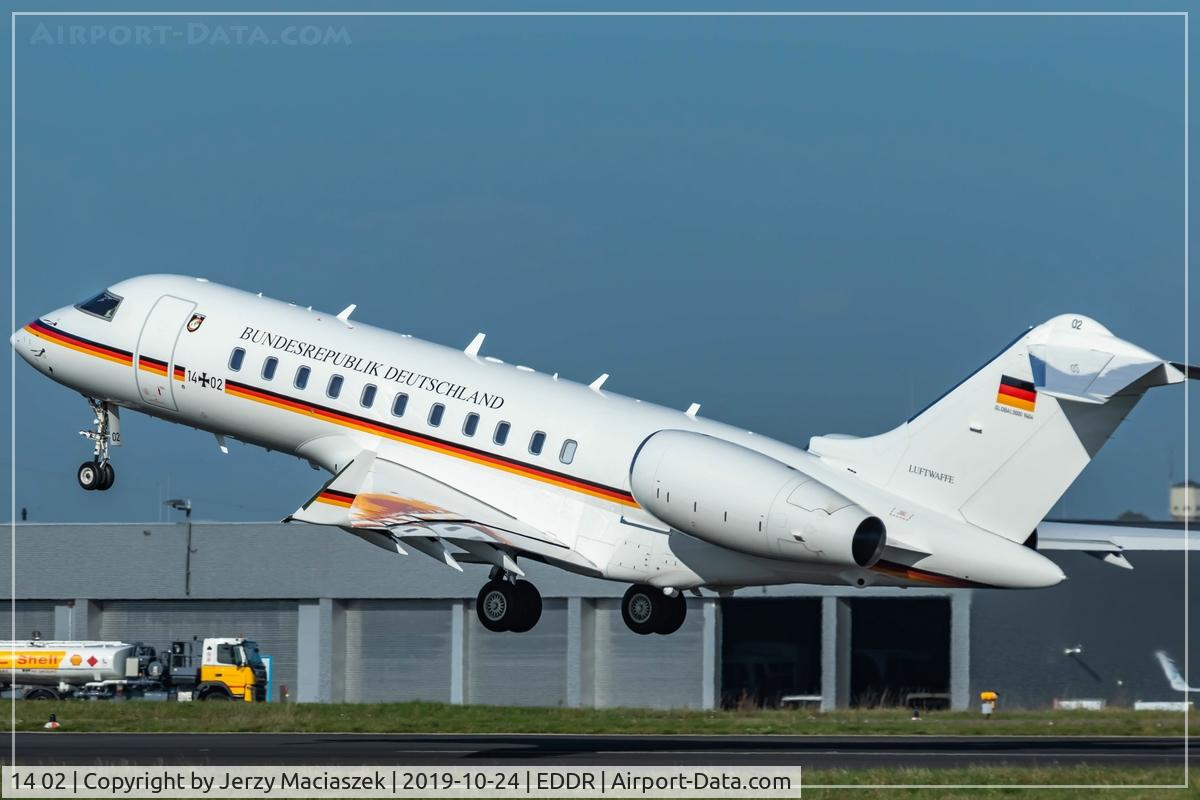 14 02, 2010 Bombardier BD-700-1A11 Global 5000 C/N 9404, Bombardier BD-700-1A11 Global 5000