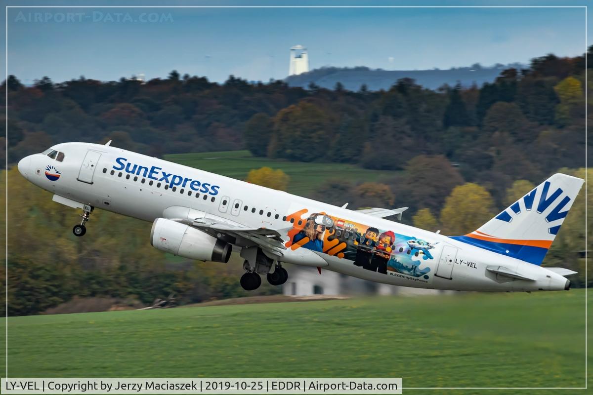 LY-VEL, 2003 Airbus A320-232 C/N 1998, Airbus A320-232