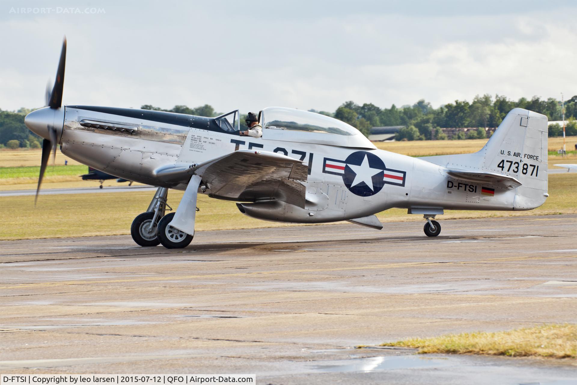 D-FTSI, North American TF-51D Mustang C/N 122-40411, Duxford 12.7.2015