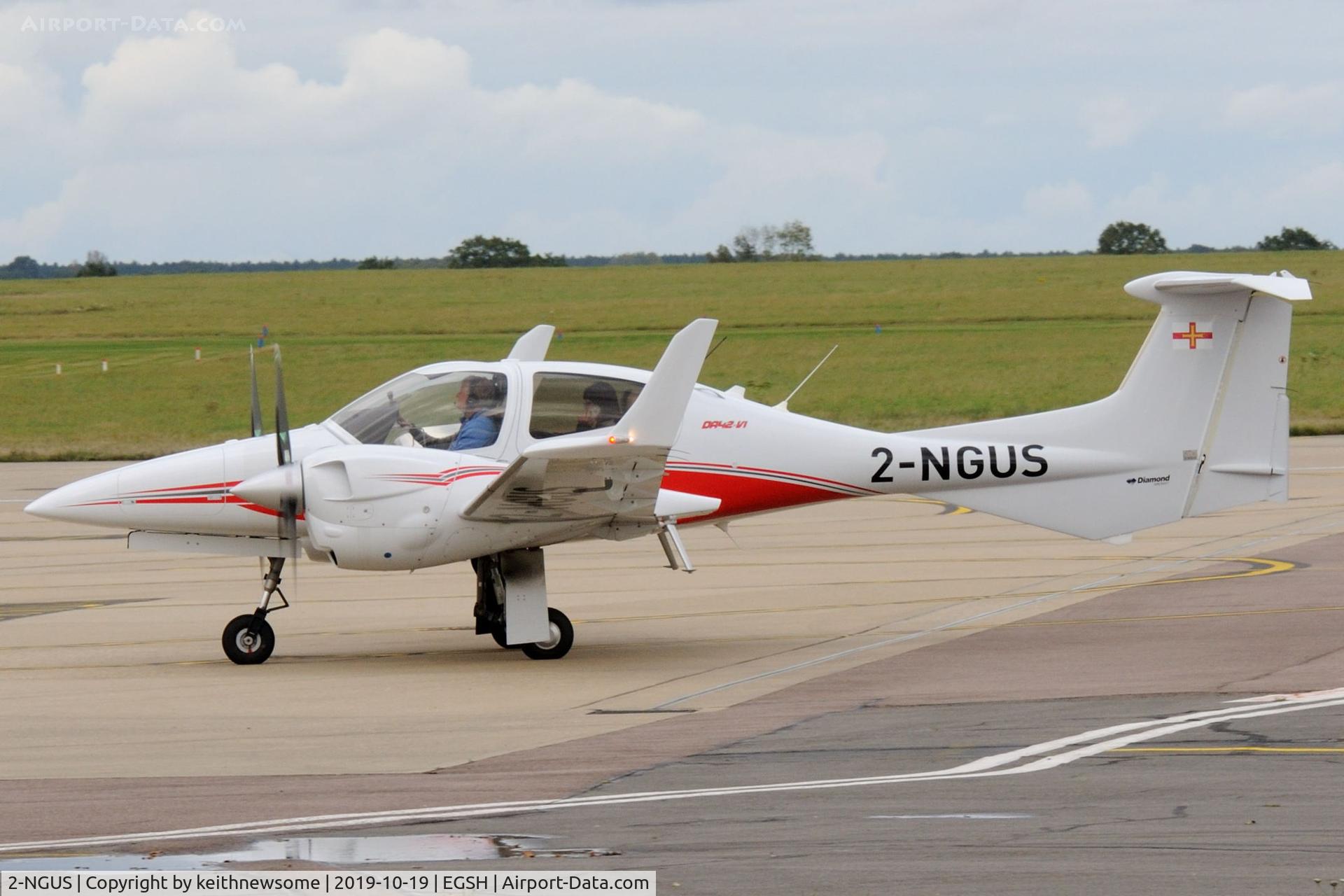 2-NGUS, Diamond DA 42-NG Twin Star C/N 42.N116, Nice Visitor.