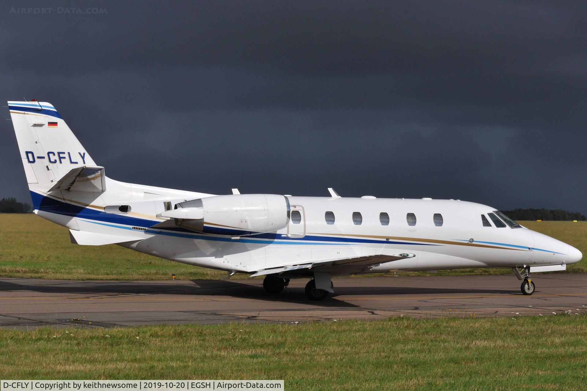 D-CFLY, 2009 Cessna 560 Citation XLS+ C/N 560-6014, Leaving Norwich.