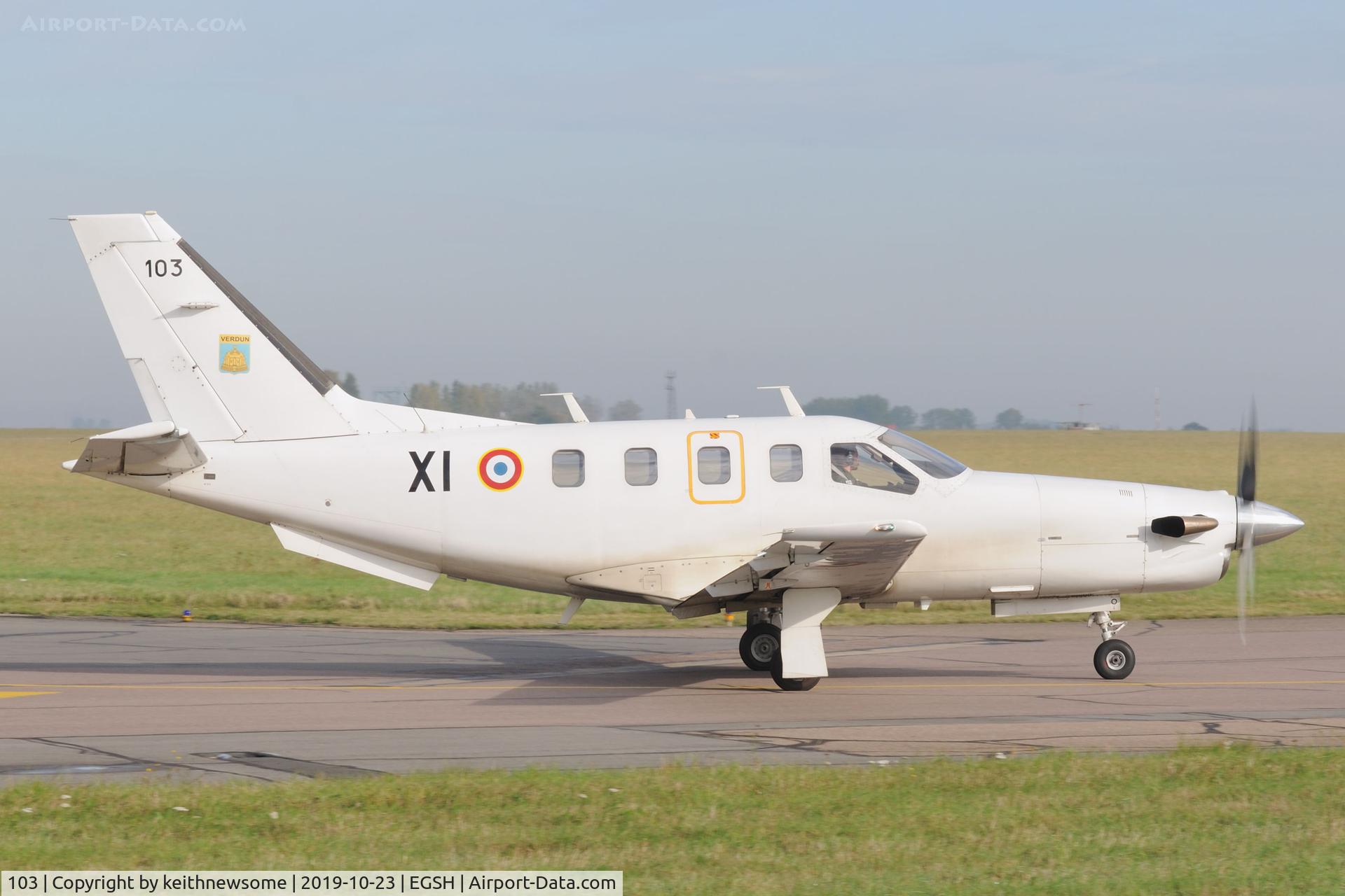 103, Socata TBM-700A C/N 103, Leaving Norwich.