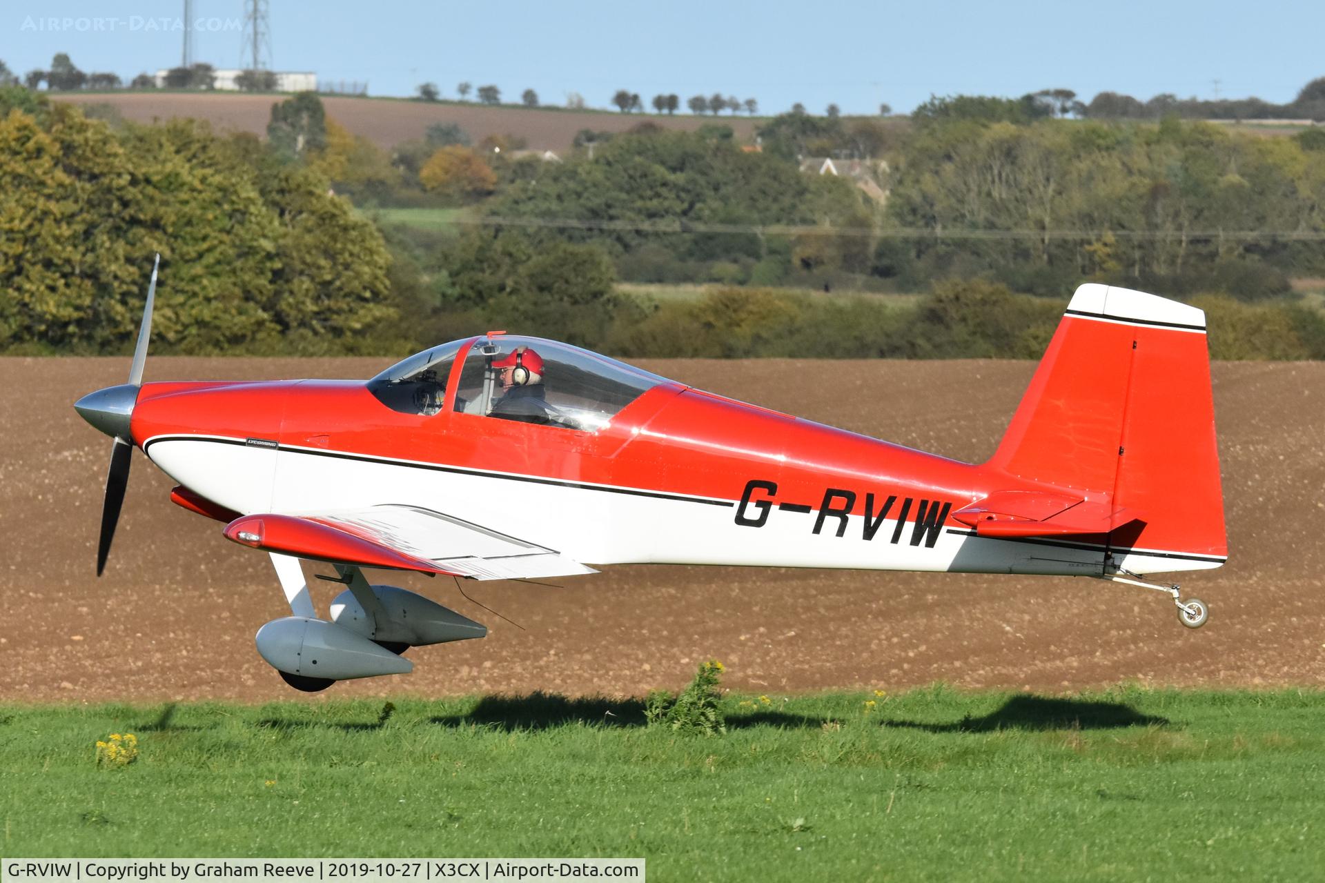 G-RVIW, 2010 Vans RV-9 C/N PFA 320-13924, Departing from Northrepps.