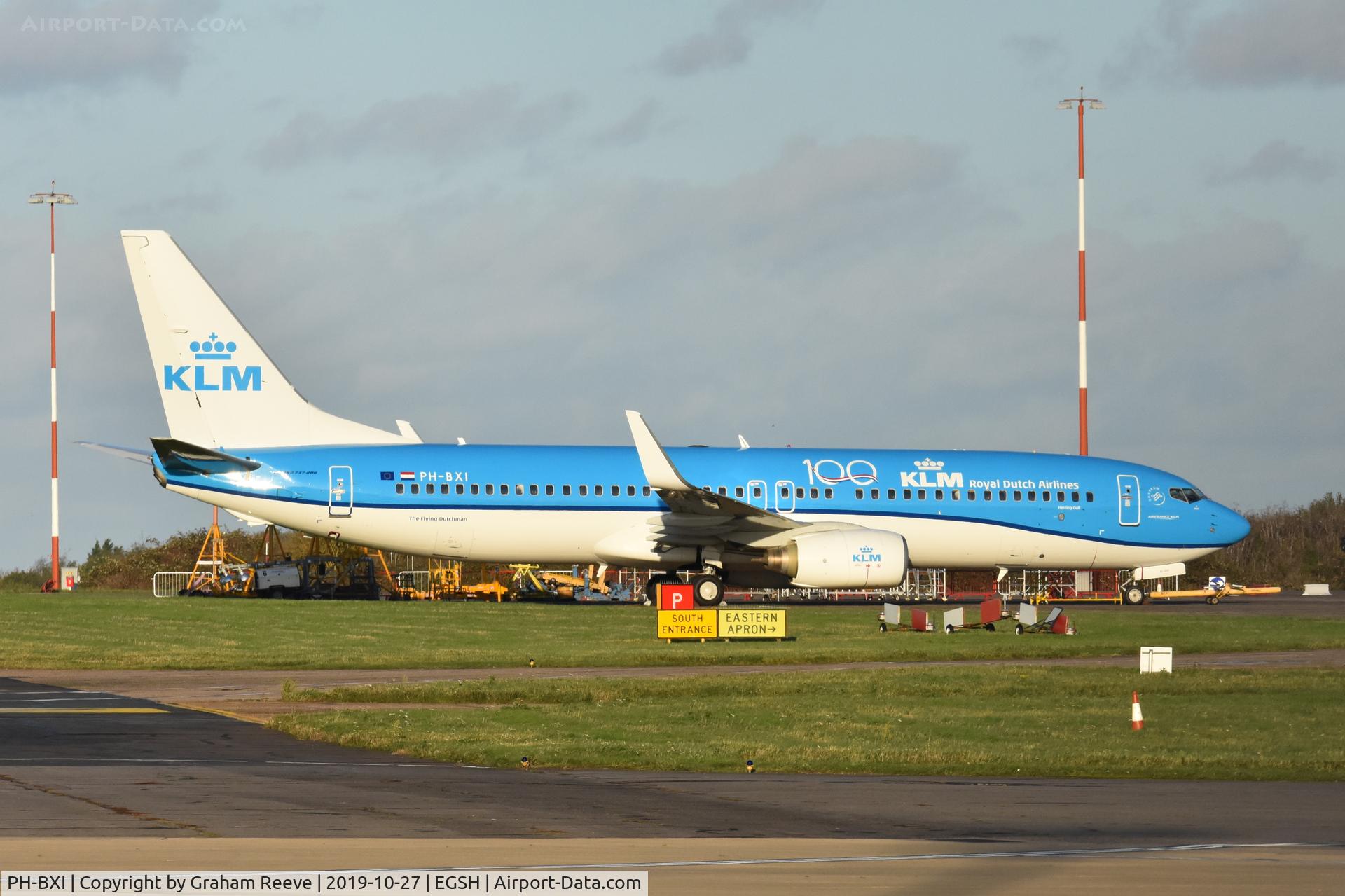 PH-BXI, 2000 Boeing 737-8K2 C/N 30358, Parked at Norwich.