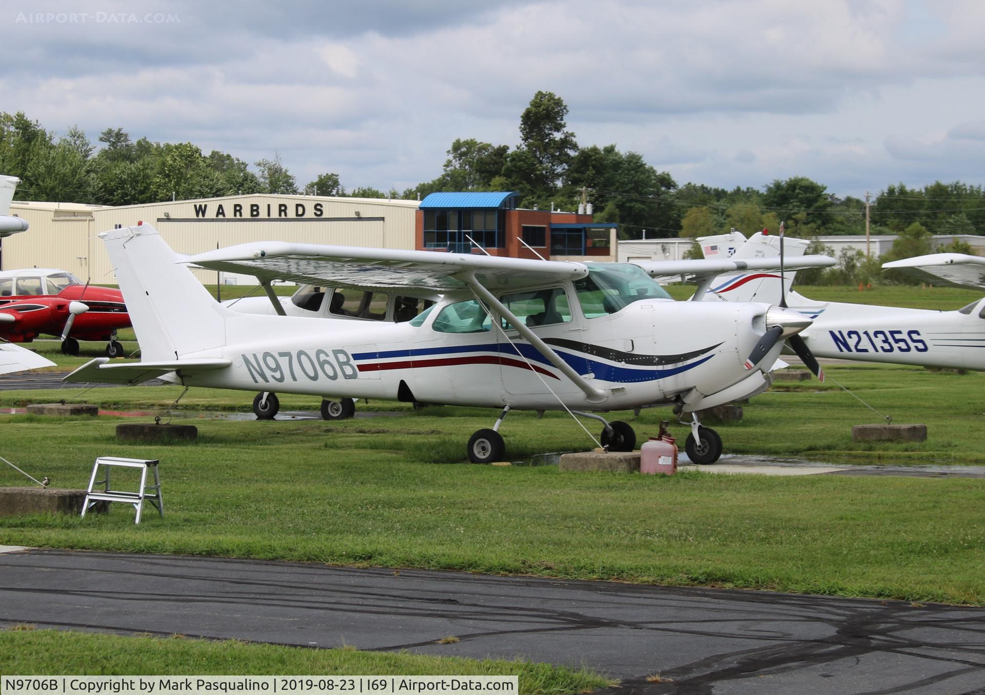 N9706B, 1981 Cessna 172RG Cutlass RG C/N 172RG0980, Cessna 172RG