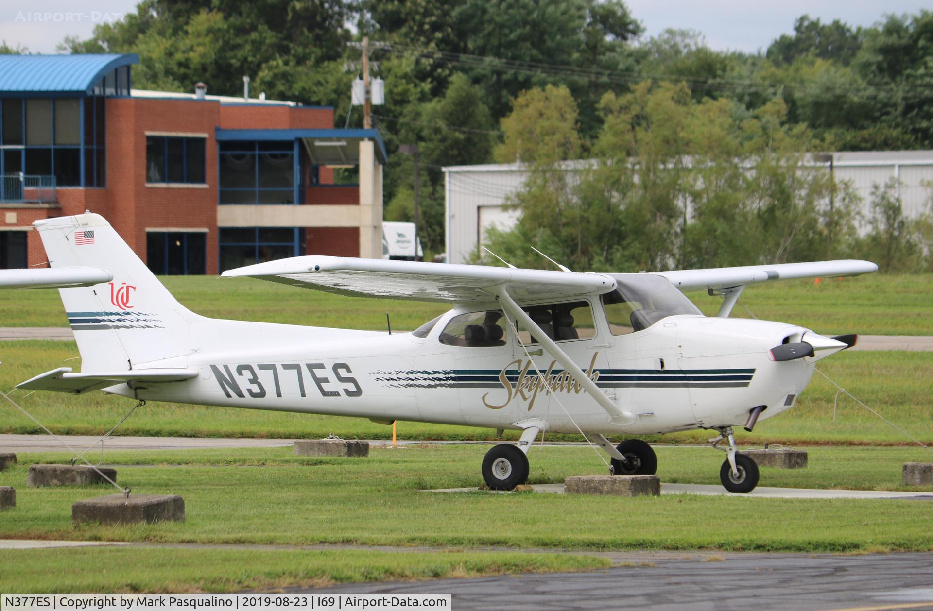 N377ES, 1997 Cessna 172R C/N 17280086, Cessna 172R